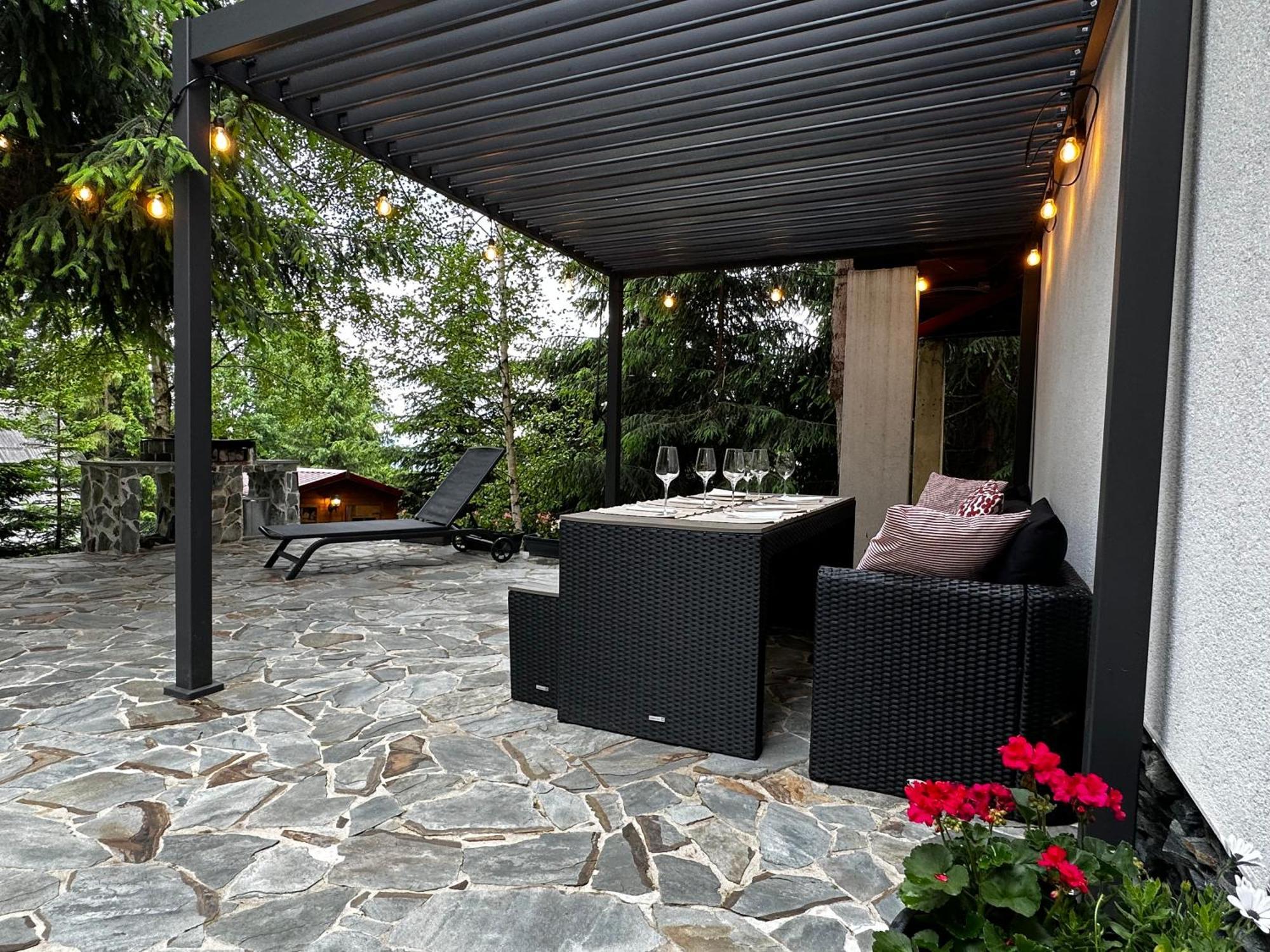 Mountain Chalet - Cabana La Muntele Baisorii Muntele Cacovei  Dış mekan fotoğraf